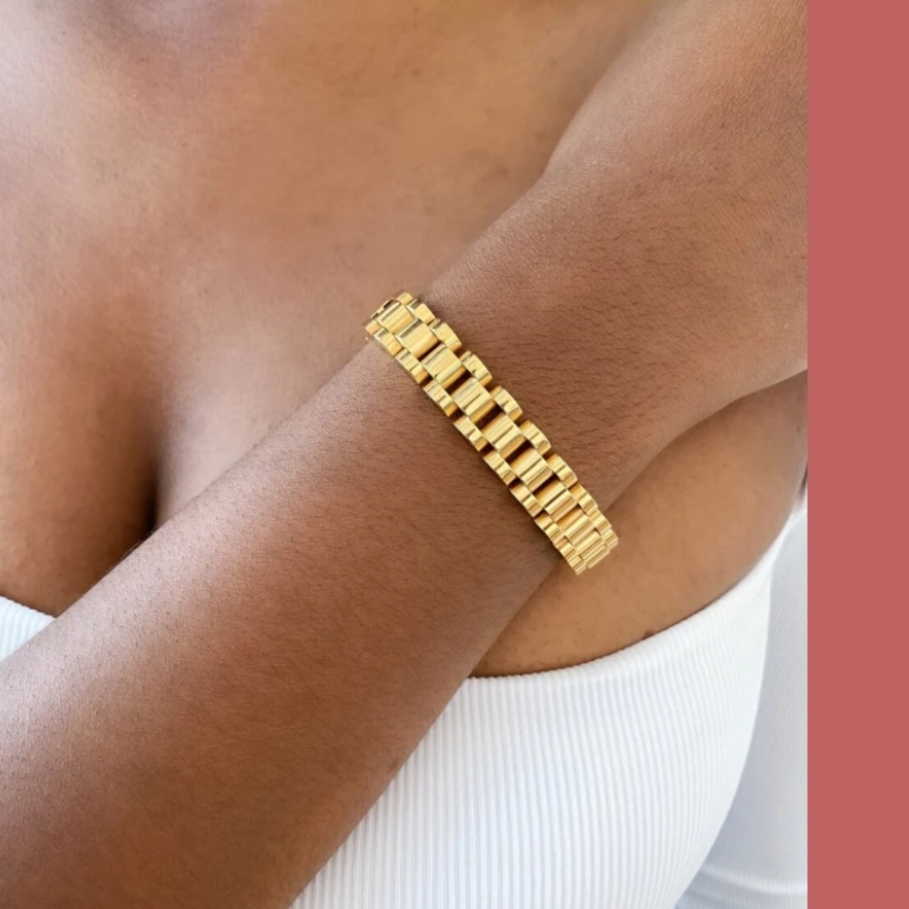 👑HOST PICK👑 OMA The Label "The Timepiece Bracelet"